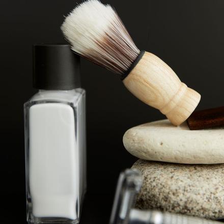 Men's shaving set